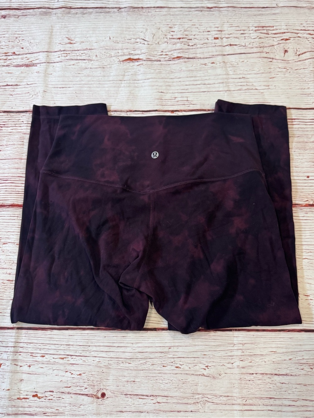 Lululemon Align Crop 21" in Diamond Dye
Diamond Dye Cassis Black Sz 10 - Picture 4 of 6